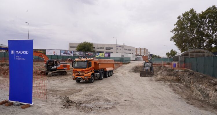 Solar donde se levantará la nueva Comisaría Integral de Policía Municipal que el Ayuntamiento va a construir en Villaverde