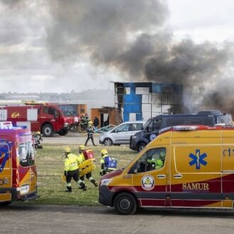 Efectivos de los Cuerpos de Seguridad y Emergencias municipales participando en un simulacro realizado en 2024 en la Base Aérea de Cuatro Vientos
