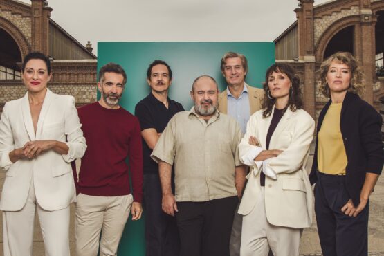 Elenco 'Filosofía mundana' (C) Geraldineleloutre