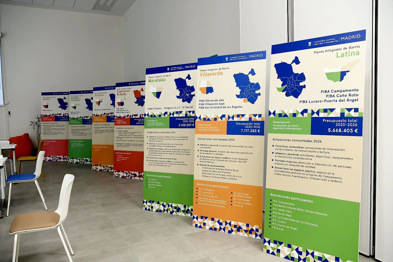 Carteles promocionales de los distintos Planes Integrales de Barrio (PIBA)