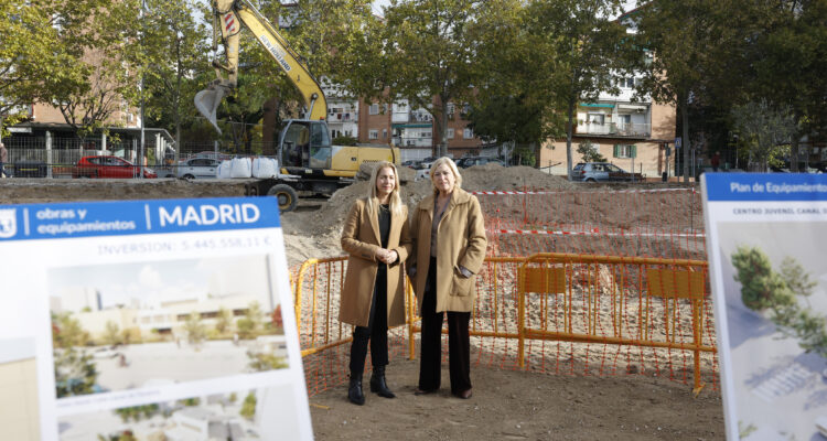 García Romero y Álvarez en momento visita