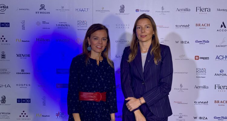 La concejala delegada de Turismo, Almudena Maíllo, en el Foro de Empresas Hoteleras de Vatel España