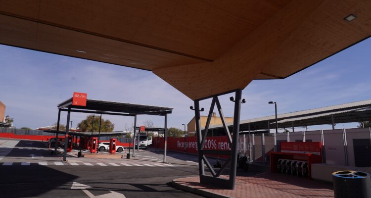 Instalaciones de la electrolinera en Vicálvaro