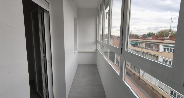 Terraza de la vivienda después de la rehabilitación