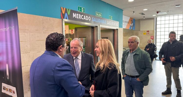 Álvarez del Manzano y Álvarez en un momento de la visita