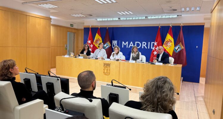 Rivera de la Cruz presenta el proyecto de recuperación de la Real Casa de Campo