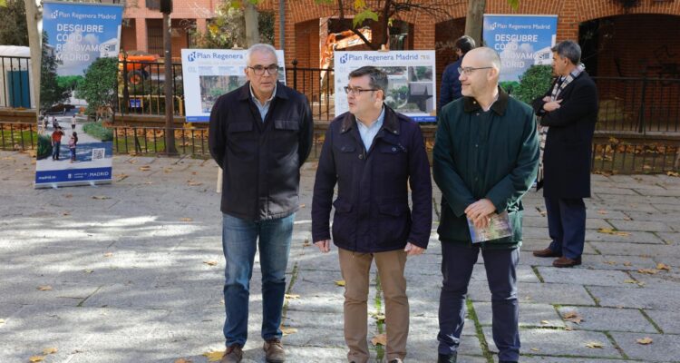El delegado de Políticas de Vivienda y presidente de la Empresa Municipal de Vivienda y Suelo de Madrid (EMVS Madrid), Álvaro González, en el inicio de las obras en Roger de Flor