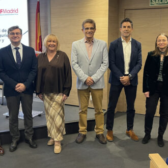 Foto de grupo de la jornada 'Responsabilidad de los administradores en la seguridad de puertas de garaje y automáticas'
