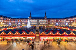 Plaza Mayor de Madrid en Navidad, uno de los puntos claves del programa navideño de actividades