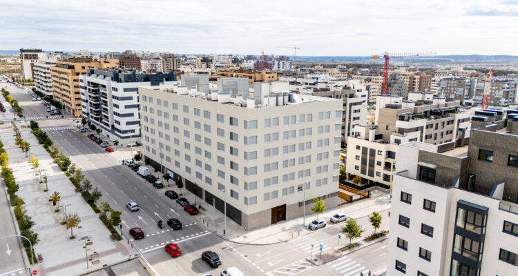 Imagen exterior de la promoción de EMVS Madrid Cañaveral 6, en Vicálvaro