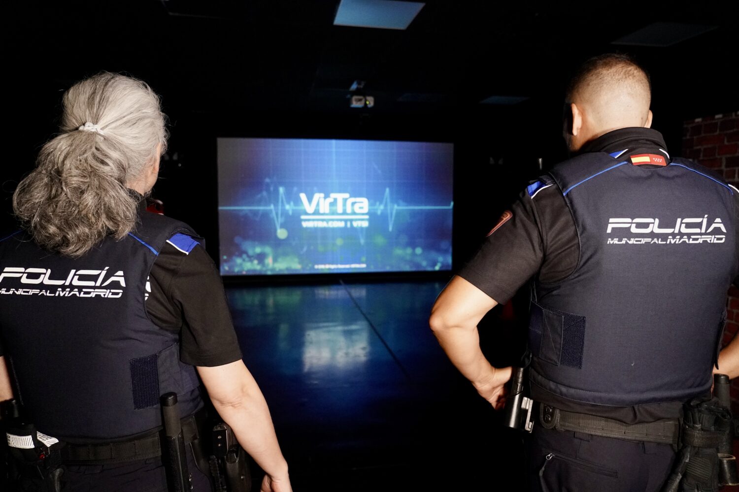 Imagen de archivo de agentes de la Policía Municipal vistiendo chalecos protectores