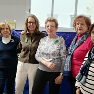 La concejala de Salamanca en el Belén del Centro de Mayores Maestro Alonso