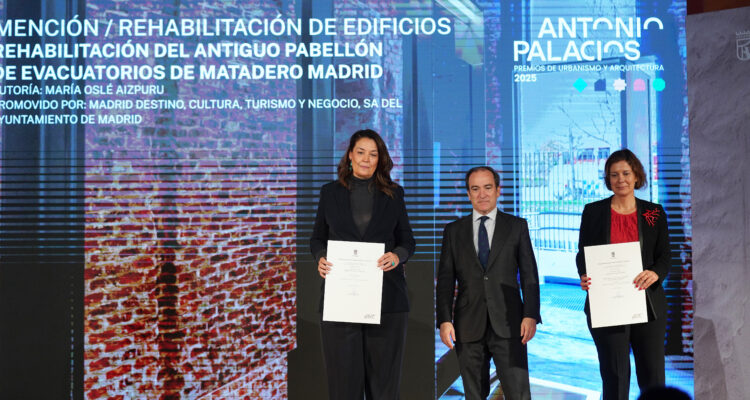 Mención Rehabilitación de Edificios Antiguo Pabellón Evacuación Matadero Madrid