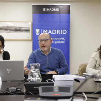 El delegado de Políticas Sociales, Familia e Igualdad, José Fernández, durante el Pleno del Observatorio Municipal de Violencia contra las Mujeres