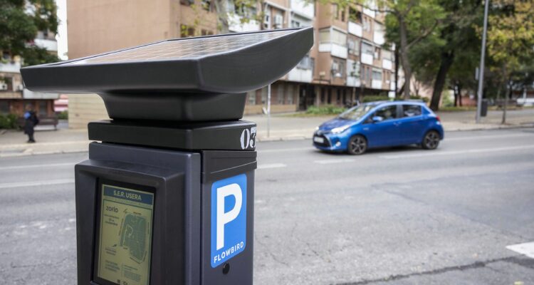Imagen de archivo de parquímetro en calle de Madrid