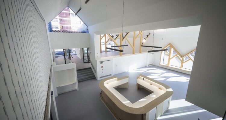 Zona de recepción del nuevo equipamiento