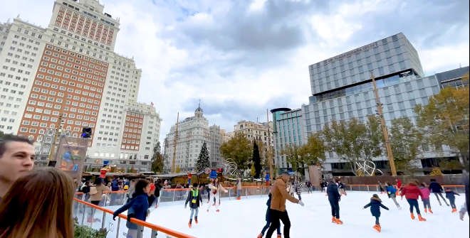 Pista de hielo de Plaza España