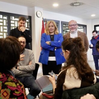Sanz visita las instalaciones de la nueva Escuela Municipal de Artes Escénicas, cuyas obras ya han concluido