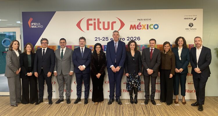 La concejala delegada de Turismo, Almudena Maíllo, durante la presentación de FITUR 2026