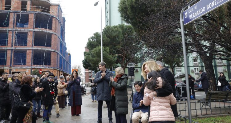 Público asistente a la inauguración