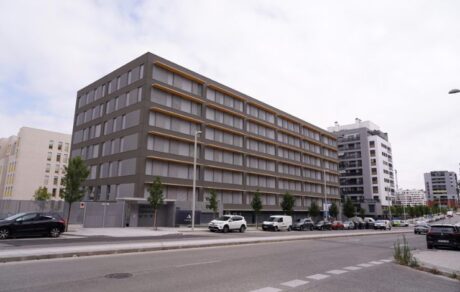 Exterior de Cañaveral 12, una de las promociones de EMVS Madrid