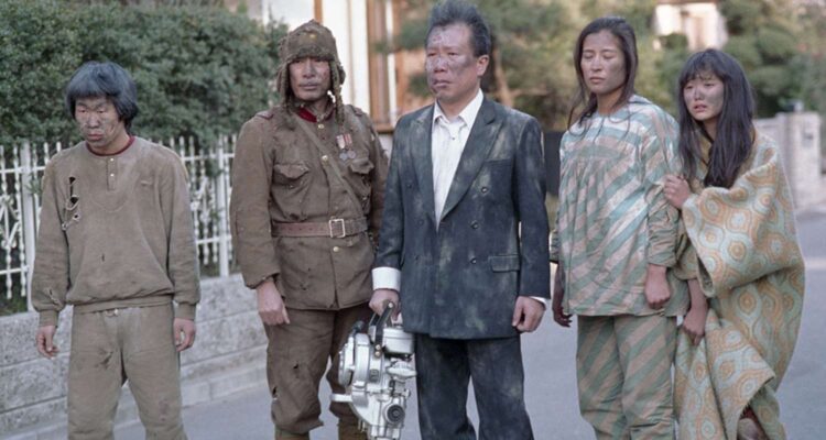 Fotograma de 'The Crazy Family' (Gakuryu Ishii, Japón, 1984)