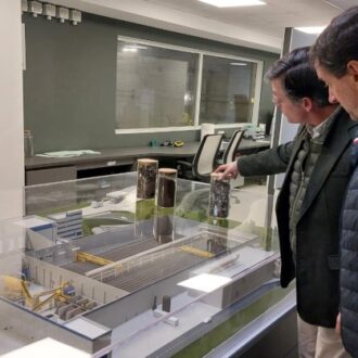 Páramo y Reggiardo durante su visita al P.T de Valdemingómez