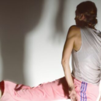 Imagen de la pieza sORDA, de Jone San Martín. Fotografía de Manu Escorihuela