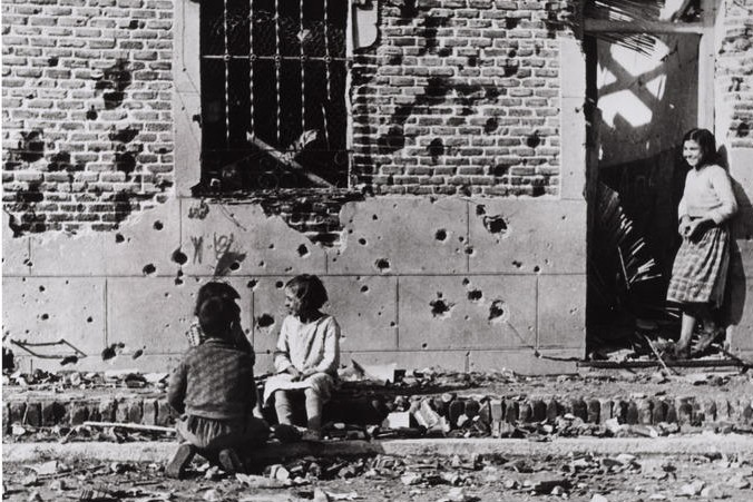 La casa fotografiada por Robert Capa