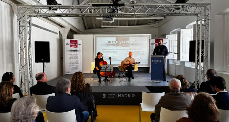 El concejal de Centro, Carlos Segura, ha presentado hoy el II Festival #Centro al Compás