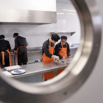 Alumnos de la Escuela Municipal de Hostelería y Alimentación