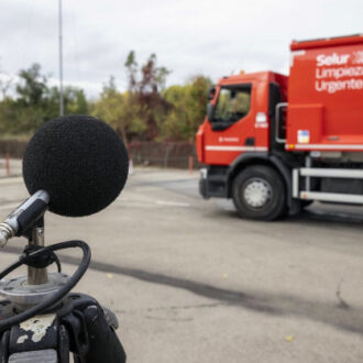 Instrumento de control de los niveles de ruido ambiental