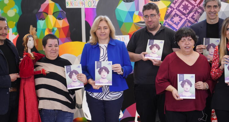 Sanz presenta 'Cuentos de Concha Espina' adaptado a lectura fácil