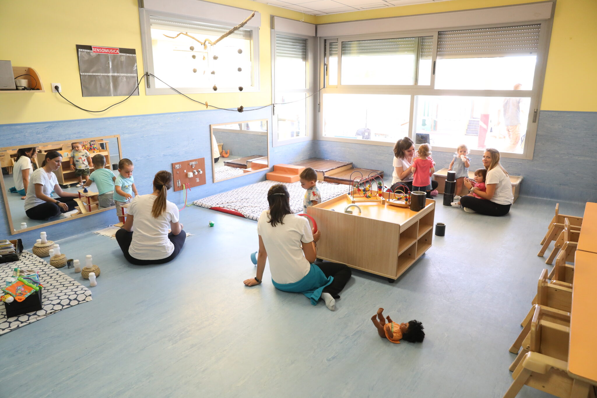 Imagen de archivo de una escuela infantil al inicio del curso escolar