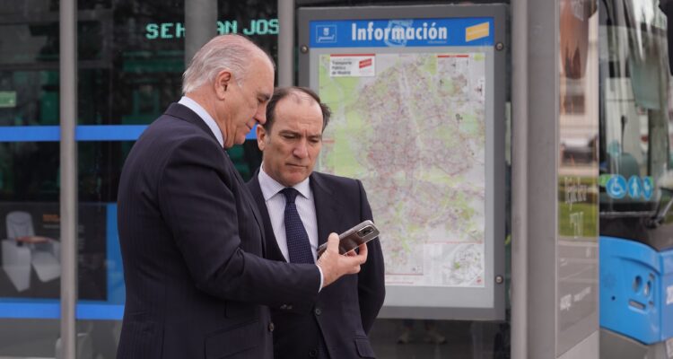 Carabante y Sánchez en momento presentación