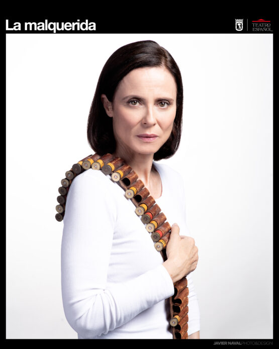 Cartel 'Malquerida' en el Teatro Español © Javier Naval