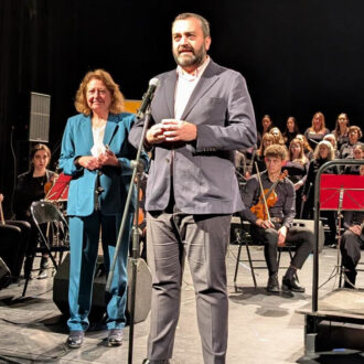 El concejal de Centro Carlos Seguro durante el acto del Barrio de la Música