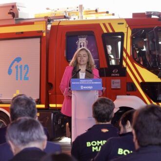 Sanz interviene durante su visita al Centro Logístico de Bomberos de la Atayuela