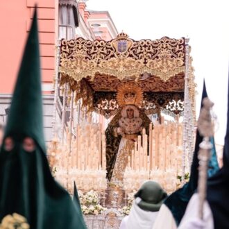 Procesión de la Esperanza Macarena en Madrid durante la Semana Santa