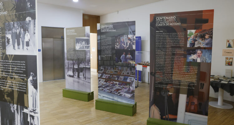 Exposición itinerante dedicada a la Cuesta de Moyano