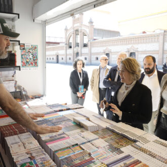 Rivera de la Cruz y Navarro en su visita a la II Feria del Cómic de Madrid