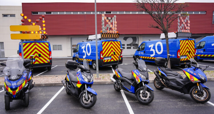 Almeida presenta la nueva flota de la empresa municipal Madrid Calle 30