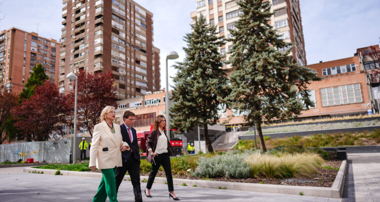 Almeida presenta el proyecto básico para la remodelación integral de AZCA