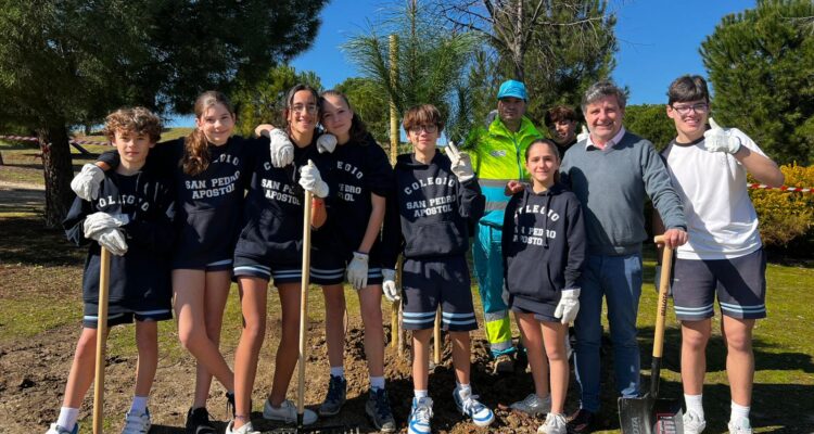 Peña, en el Día del Árbol