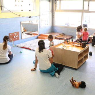 Imagen de archivo de una escuela infantil al inicio del curso escolar