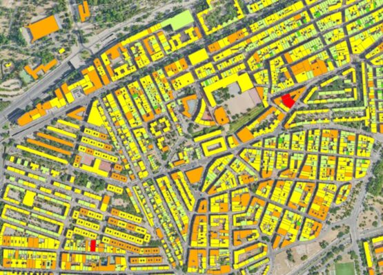 Imagen de teledetección de las cubiertas con información sobre potencialidad solar