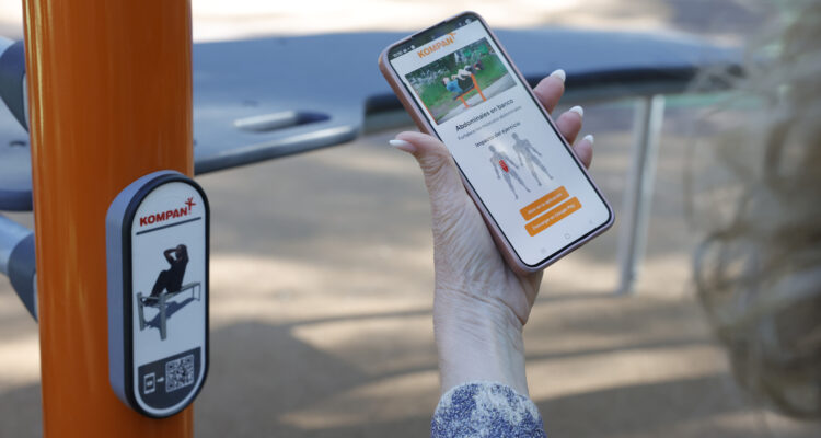 Nuevas instalaciones de la zona verde situada en la avenida del Marqués de Corbera