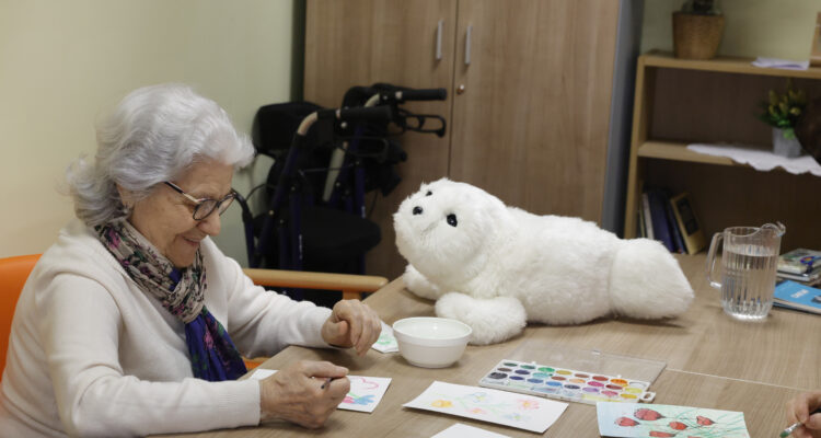 Fernández y Taboada visitan un centro de día municipal