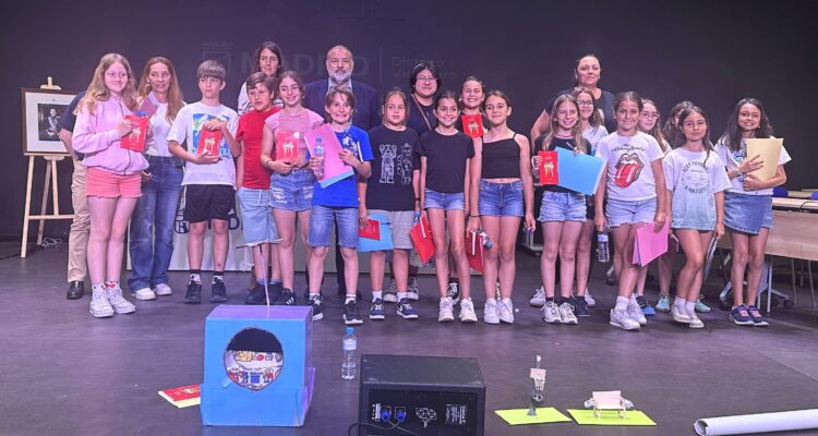 Ángel Ramos preside el Pleno de Infancia y Adolescencia de Vicálvaro
