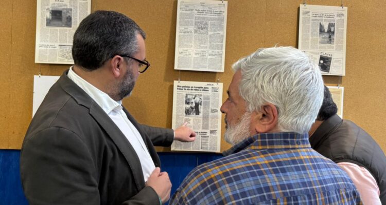 Segura, en la inauguración de la exposición ‘La historia de Lavapiés a través de la prensa’